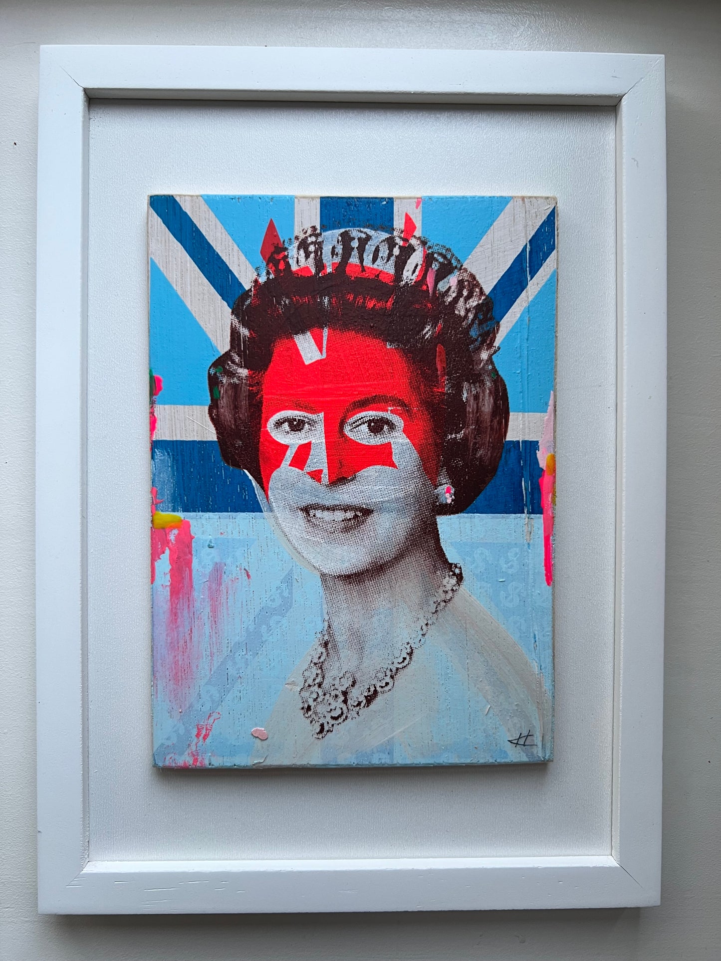 Queen Elizabeth - Multi colour on Blue 3